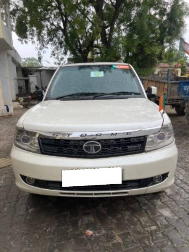 https://images10.gaadi.com/usedcar_image/4170698/original/processed_67747a17-9e0a-4389-82a8-08b2c82f7cc0.jpeg?imwidth=6402