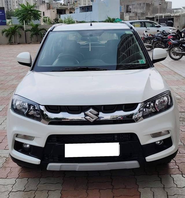 https://images10.gaadi.com/usedcar_image/4170718/original/processed_d827ab83d20867b0e4b6e986860232aa.jpg?imwidth=6400