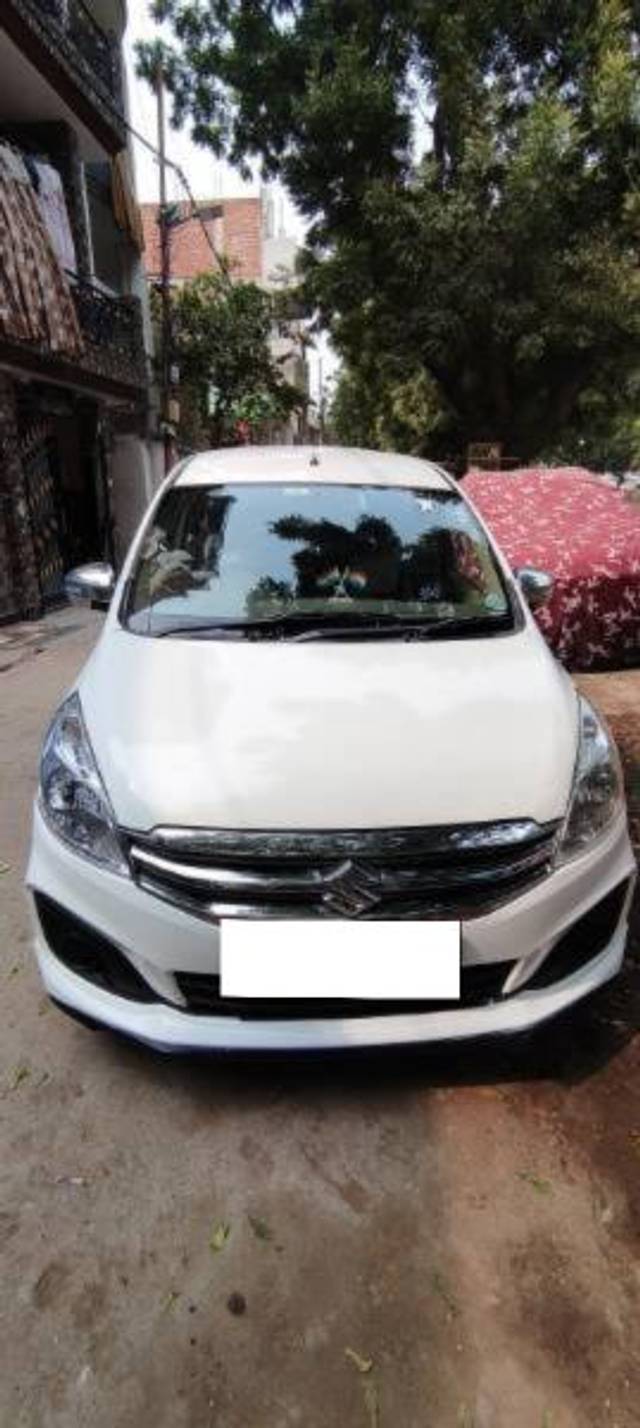 https://images10.gaadi.com/usedcar_image/4170890/original/processed_dc95c2d6-d818-43eb-afdb-a2993e7e034d.jpg?imwidth=6400