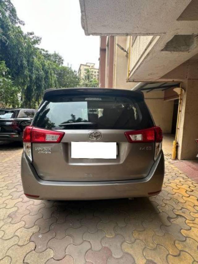 https://images10.gaadi.com/usedcar_image/4170989/original/processed_9a20b849-4b14-49bf-8cd4-970e68ccb95c.jpg?imwidth=6401