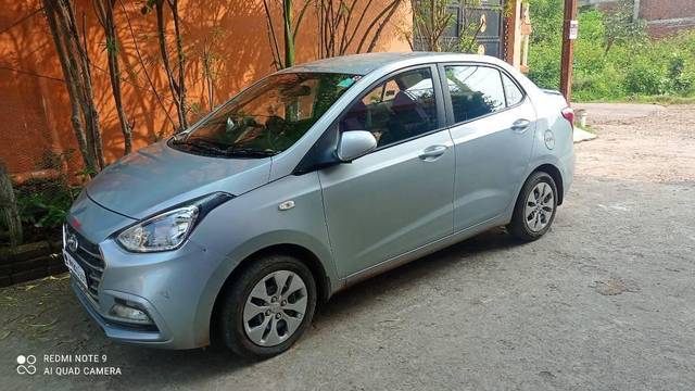 https://images10.gaadi.com/usedcar_image/4171076/original/processed_909ec7d7-7352-4c2e-b59e-988b46513ad9.jpg?imwidth=6400