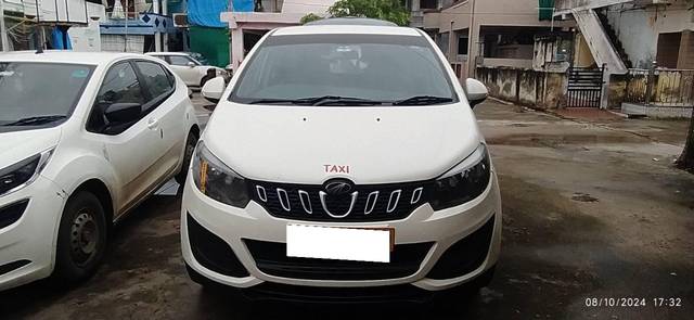 https://images10.gaadi.com/usedcar_image/4171343/original/processed_dcef34a2-de9b-406f-8583-f9e89a60abd2.jpg?imwidth=6400