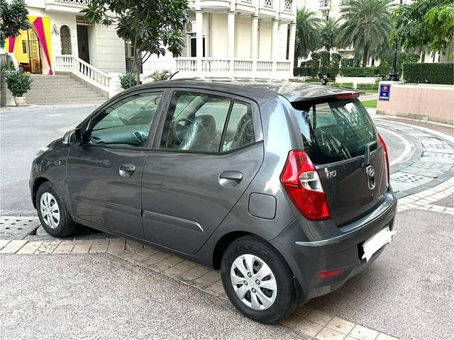 https://images10.gaadi.com/usedcar_image/4171420/original/processed_fa188e2c43c9db44ab0554215e507236.jpg?imwidth=6402