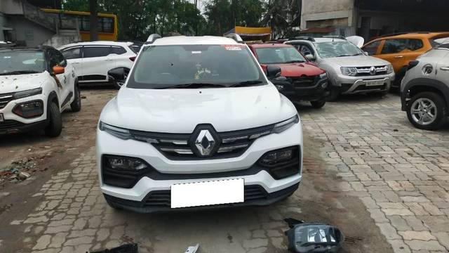 https://images10.gaadi.com/usedcar_image/4171424/original/processed_10ae0d9d-3b88-423b-8ecc-ee6122ba7388.jpg?imwidth=6402