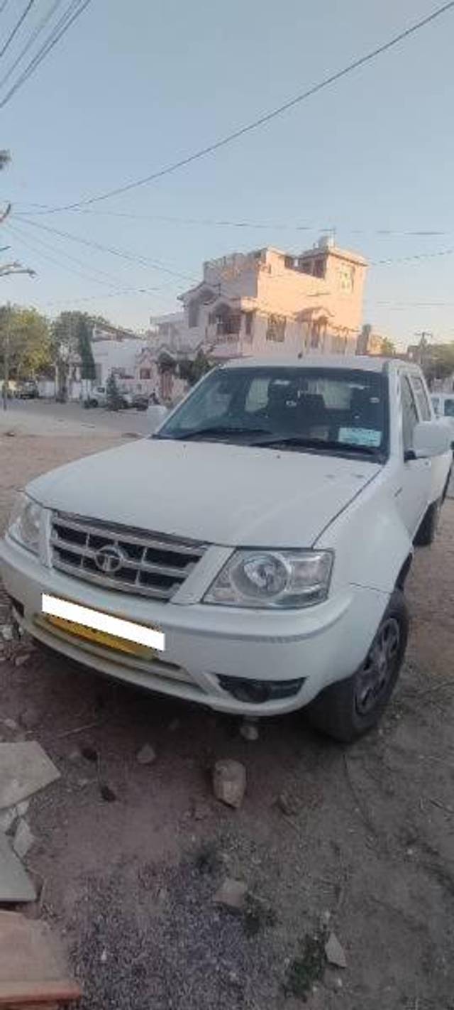 https://images10.gaadi.com/usedcar_image/4171425/original/processed_9839f955-31f2-4495-a69e-60a5a831d8e2.jpg?imwidth=6400