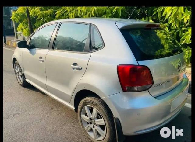 https://images10.gaadi.com/usedcar_image/4171520/original/processed_64c87ec7-c844-47ab-853b-709b58c95763.jpeg?imwidth=6400