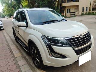 Mahindra XUV500 Mahindra XUV500 W11 BSIV