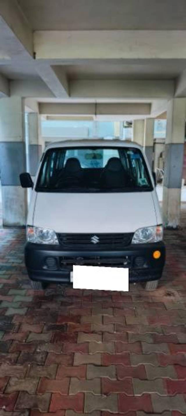 https://images10.gaadi.com/usedcar_image/4171727/original/processed_196d2c32-ddcc-4c51-98d2-52db265c2341.jpg?imwidth=6401