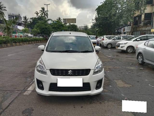 https://images10.gaadi.com/usedcar_image/4171765/original/processed_818f2d1f52e208bf6a8d72e8a4343481.jpg?imwidth=6401