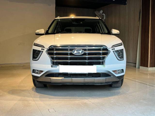 https://images10.gaadi.com/usedcar_image/4171950/original/processed_a62693e4ef43c5a598f7456831f5b443.jpg?imwidth=6400