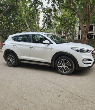 Hyundai Tucson 2016-2020 Hyundai Tucson 2.0 Dual VTVT 2WD AT GL