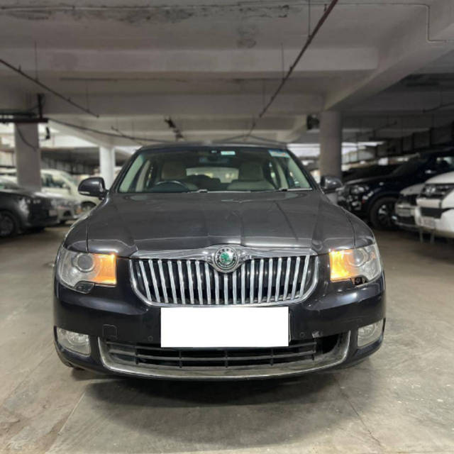 https://images10.gaadi.com/usedcar_image/4172034/original/3f6d2af32814ebe75de4d65609468102.png?imwidth=6402