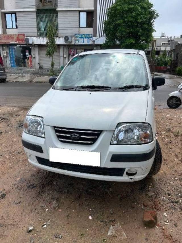 https://images10.gaadi.com/usedcar_image/4172268/original/processed_cc6ac33e-abc0-4152-bb93-6747b846eae6.jpg?imwidth=6400