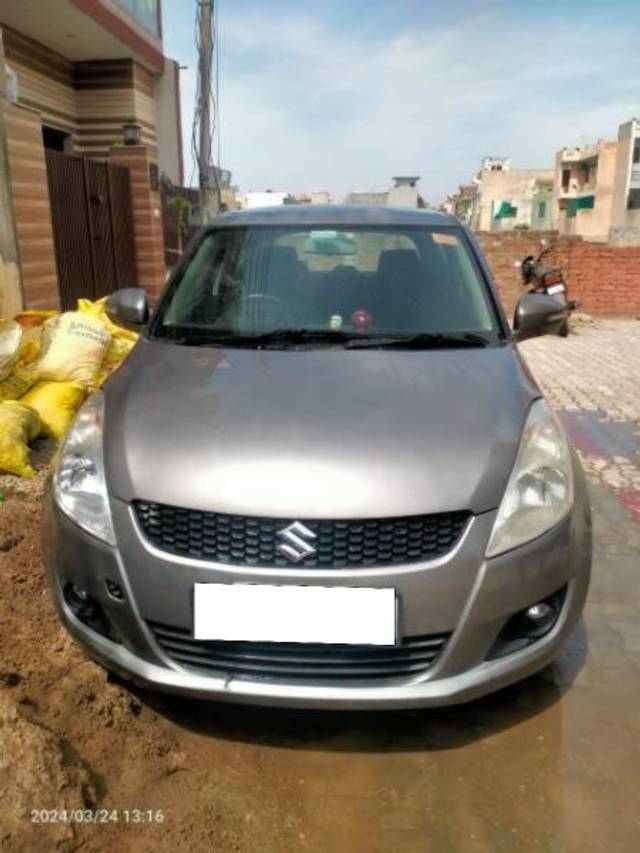 https://images10.gaadi.com/usedcar_image/4172269/original/processed_9365b4fd-6e26-401e-b746-719943b6f838.jpg?imwidth=6400