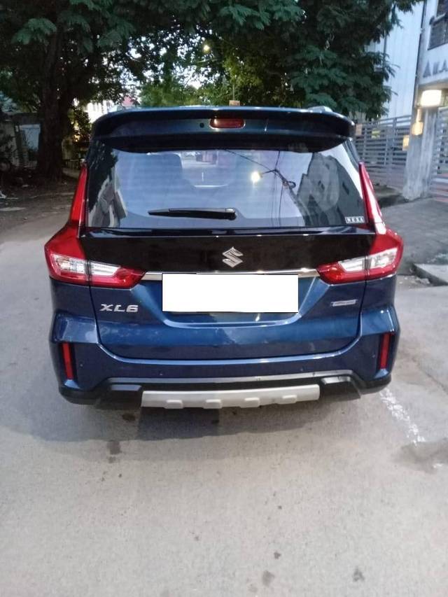 https://images10.gaadi.com/usedcar_image/4172336/original/processed_ab435c01d39787c99dba69e02de0a17d.jpg?imwidth=6401