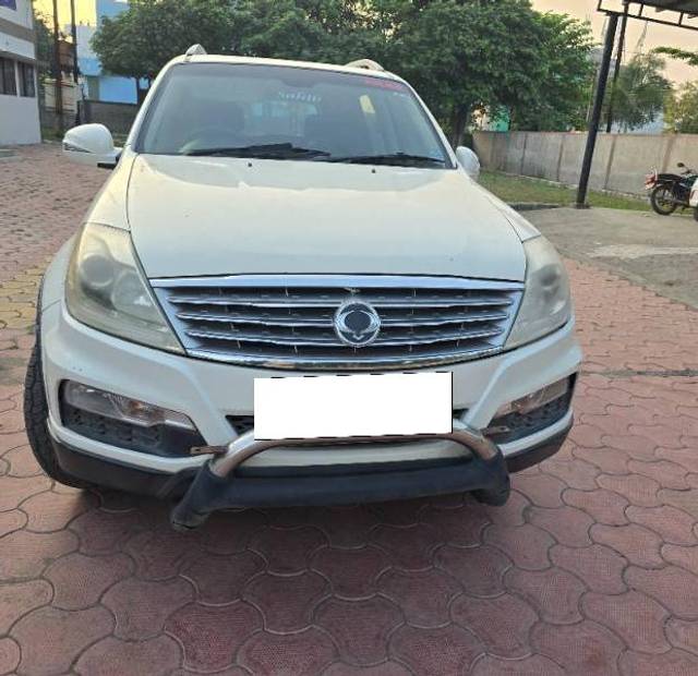 https://images10.gaadi.com/usedcar_image/4172340/original/processed_525f5099-a535-44cf-888c-b66903cea3fe.jpg?imwidth=6400