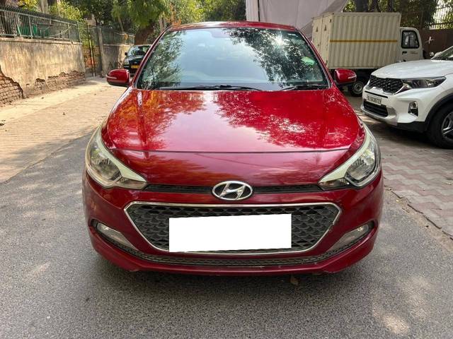 https://images10.gaadi.com/usedcar_image/4172388/original/processed_aa208b6a501d61714f13c56dca2b3c30.jpeg?imwidth=6402