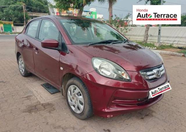 https://images10.gaadi.com/usedcar_image/4172527/original/8a06267842fb31f1ded6b82f5c535b76.jpeg?imwidth=6400