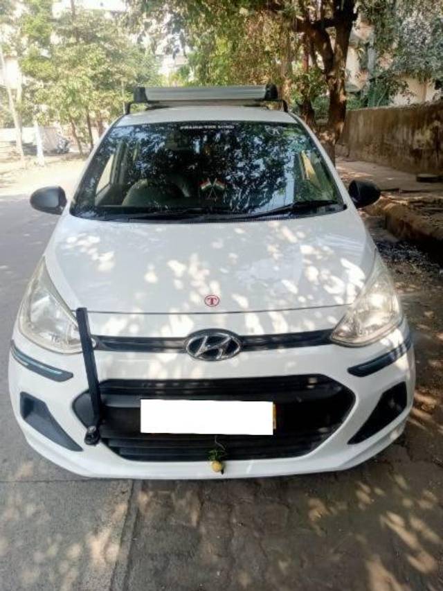 https://images10.gaadi.com/usedcar_image/4172581/original/processed_33b59797-17fa-4142-9bd4-03a377fb3412.jpg?imwidth=6400