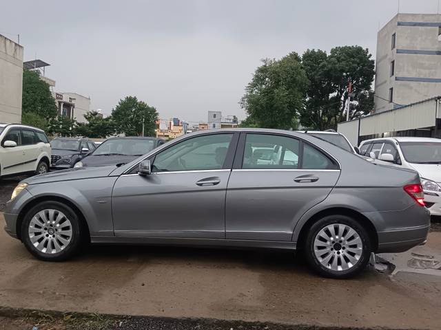 https://images10.gaadi.com/usedcar_image/4172625/original/07037a8b88740a3b410fab68a0bfb36e.jpg?imwidth=6401