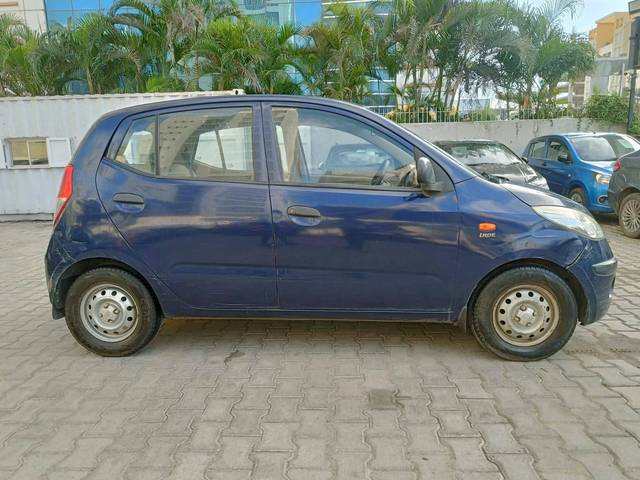 https://images10.gaadi.com/usedcar_image/4172630/original/processed_6d61c2df6e1600a853843977648e6fd4.jpeg?imwidth=6401