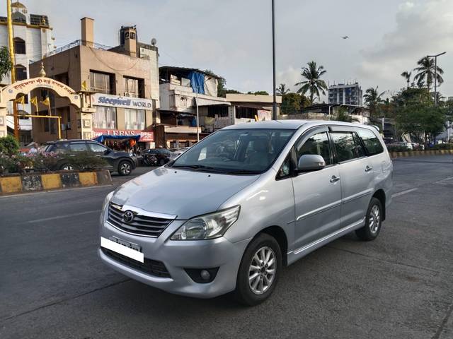 https://images10.gaadi.com/usedcar_image/4172799/original/processed_c08454befe5290261dc48c0a2eaec7be.jpg?imwidth=6402