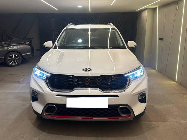 https://images10.gaadi.com/usedcar_image/4173047/original/processed_b2b044ef55fd0821152337e0ab13504c.jpeg?imwidth=6400