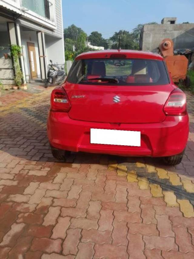 https://images10.gaadi.com/usedcar_image/4173127/original/processed_a0efe014-3bb7-49af-afb4-40b51cb19f99.jpg?imwidth=6401