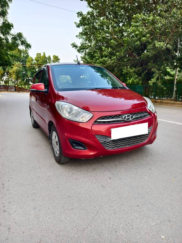 https://images10.gaadi.com/usedcar_image/4173259/original/processed_3b66b55130807ae259eec6a901612c22.jpg?imwidth=6400