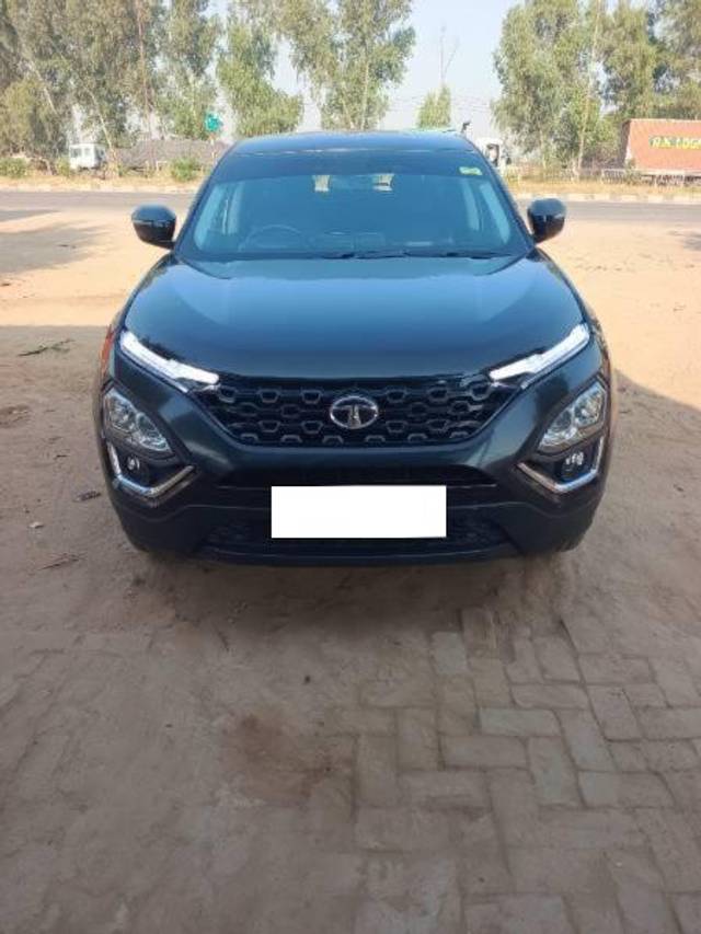 https://images10.gaadi.com/usedcar_image/4173328/original/processed_aa5b7cbf-61c0-4e40-85d0-d1e75294096e.jpg?imwidth=6401