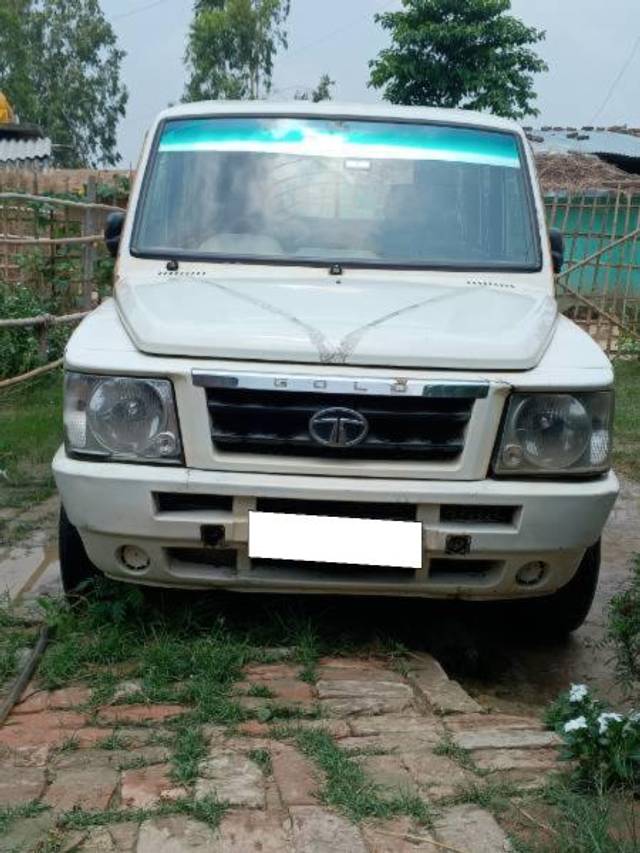 https://images10.gaadi.com/usedcar_image/4173417/original/processed_5701a355-1fd8-49e9-9bc4-1135cd4e9562.jpg?imwidth=6400