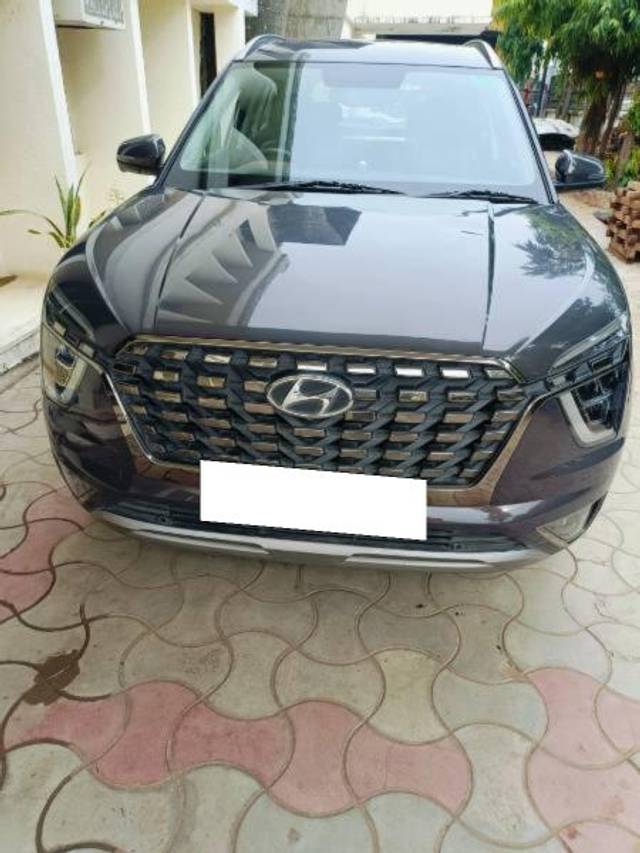 https://images10.gaadi.com/usedcar_image/4173424/original/processed_0c3e4716-8d47-4d68-9805-6a61cbaffb2f.jpeg?imwidth=6400