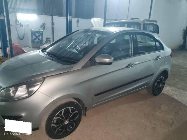 https://images10.gaadi.com/usedcar_image/4173743/original/processed_9d78450d-0587-4b36-beef-0a20a262433c.jpg?imwidth=6402