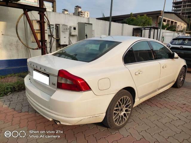 https://images10.gaadi.com/usedcar_image/4173900/original/processed_846a589d-ebe4-4188-9a74-05fff174a4a9.jpg?imwidth=6402