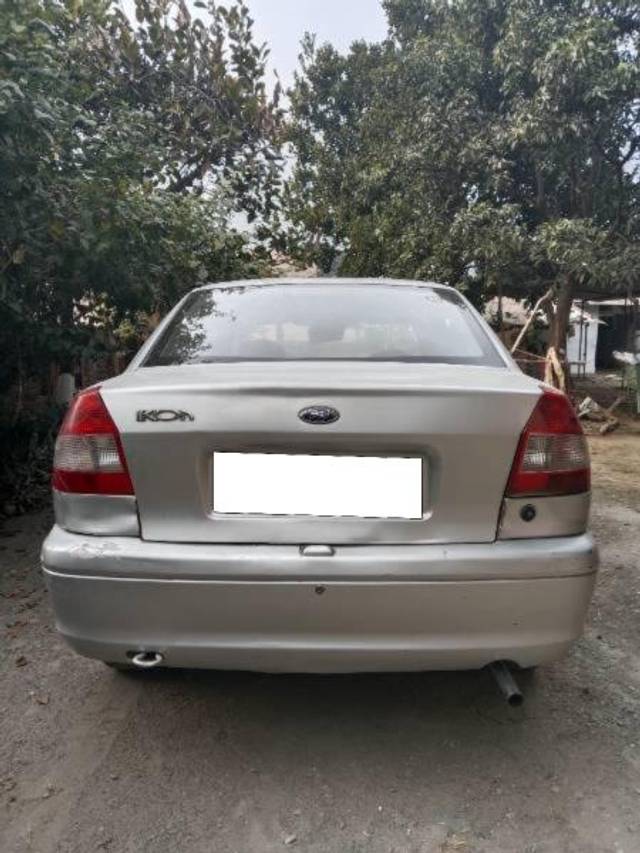 https://images10.gaadi.com/usedcar_image/4173946/original/processed_080d2935-7cfc-43eb-a6ec-80a4c663db07.jpg?imwidth=6402