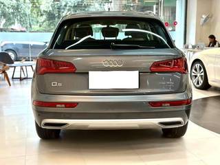 Audi Q5 2018-2020 Audi Q5 35TDI