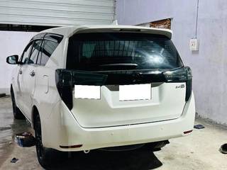 Toyota Innova Crysta 2016-2020 Toyota Innova Crysta 2.4 ZX MT BSIV