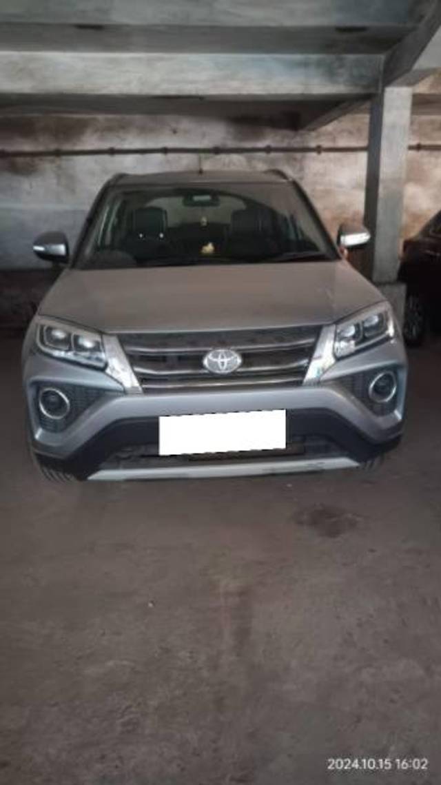 https://images10.gaadi.com/usedcar_image/4174129/original/processed_26d0df91-d73b-4553-a0b1-17aa0c51c217.jpeg?imwidth=6402