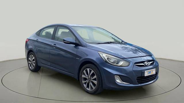 https://images10.gaadi.com/usedcar_image/4174134/original/a3d3e03e82acc86b852221af0209f85e.jpg?imwidth=6400