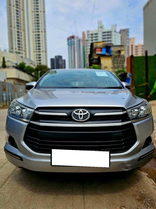 https://images10.gaadi.com/usedcar_image/4174221/original/processed_ad1cd900a01d6617b7b187d662bf62c5.jpeg?imwidth=6400