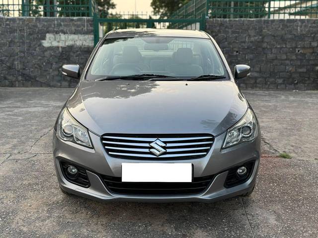 https://images10.gaadi.com/usedcar_image/4174911/original/processed_7917c3dd33bd2fd081f9fa8a61aaa2b4.jpg?imwidth=6402