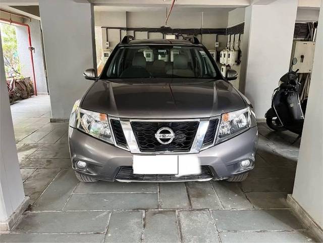 https://images10.gaadi.com/usedcar_image/4174987/original/processed_dd64241a-db14-40a4-b4fc-711834c23385.jpg?imwidth=6400