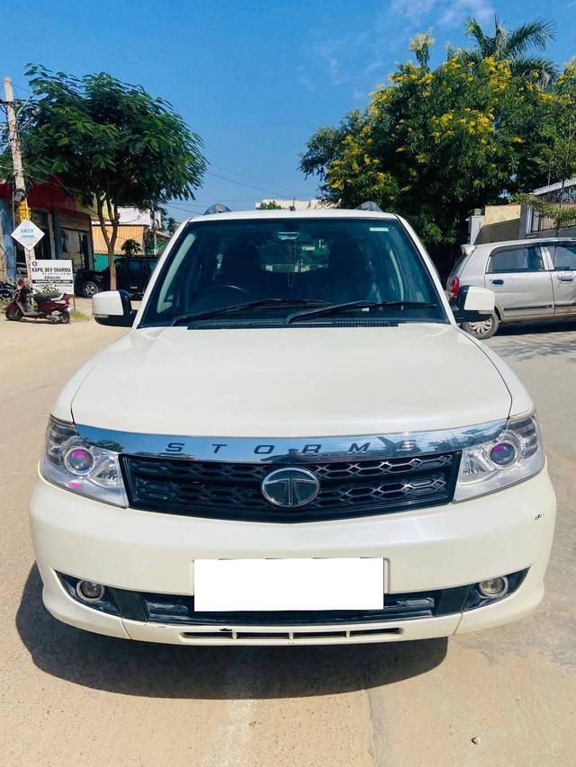 https://images10.gaadi.com/usedcar_image/4175077/original/processed_77397946b673c81e872da9210d485d59.jpg?imwidth=6400