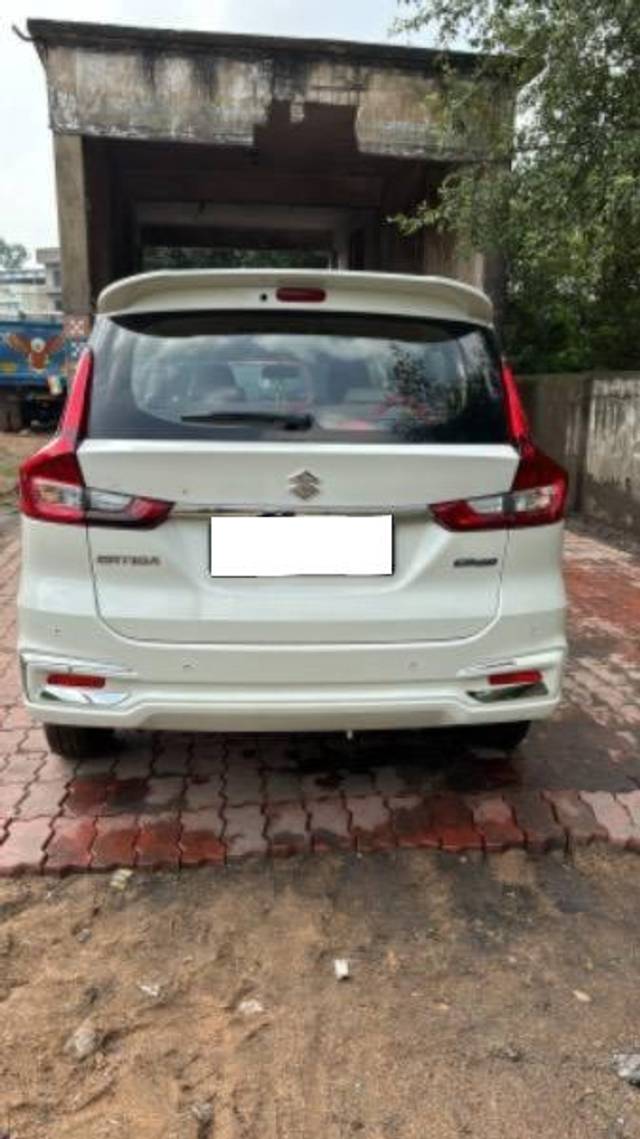 https://images10.gaadi.com/usedcar_image/4175111/original/processed_dfaec927-214d-4a03-98f6-3f7da5561043.jpeg?imwidth=6402