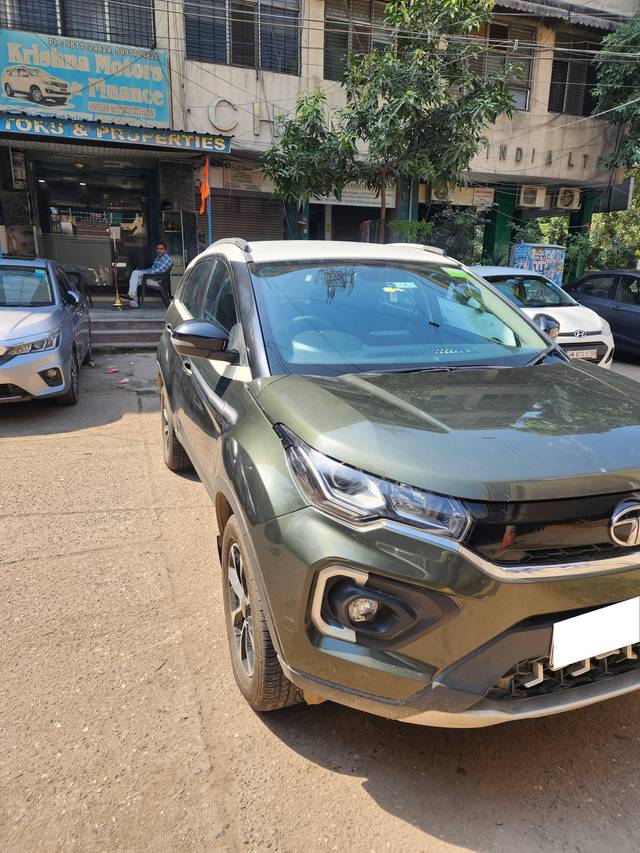 https://images10.gaadi.com/usedcar_image/4175128/original/processed_c348dd6e52cf4e1ab4ec0e0ee33de723.jpg?imwidth=6400