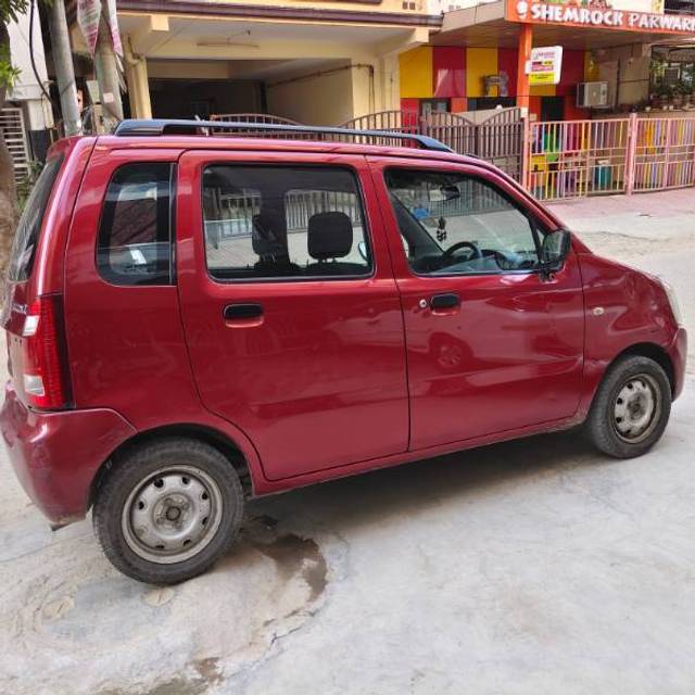 https://images10.gaadi.com/usedcar_image/4175190/original/8be54b446154edbce7e641fdb7f0f617.jpg?imwidth=6402