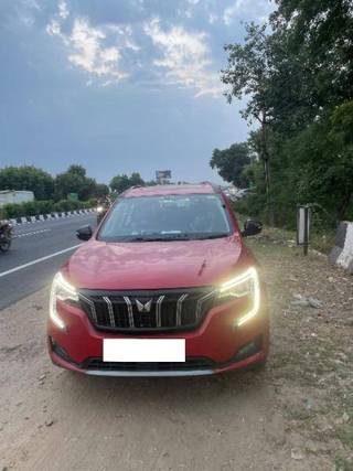 Mahindra XUV700 Mahindra XUV700 AX5 7 Str Diesel