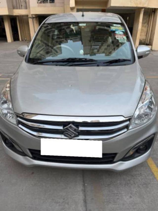 https://images10.gaadi.com/usedcar_image/4175274/original/cae92fff2431caa4dd6d162711cca4d5.jpg?imwidth=6400