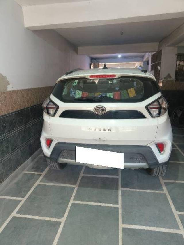 https://images10.gaadi.com/usedcar_image/4175293/original/dcc5baa8cb8a9a997f3ecd7ceb91e77d.jpg?imwidth=6401