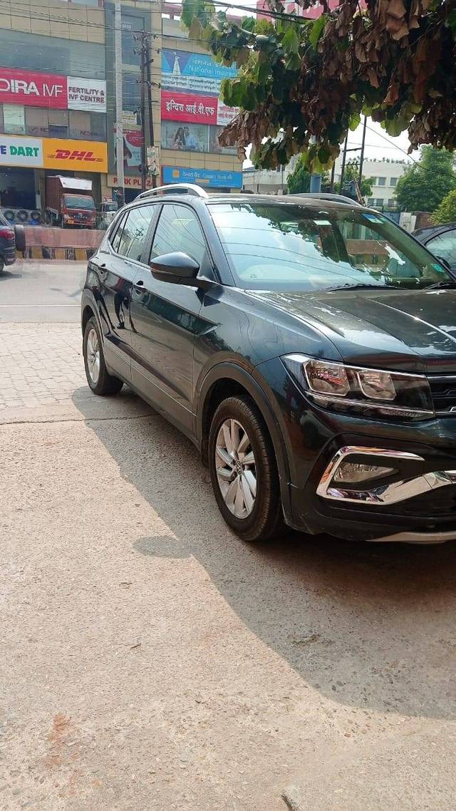 https://images10.gaadi.com/usedcar_image/4175340/original/16dd79cb7ba522dd23288a9e81b8ee35.jpg?imwidth=6400